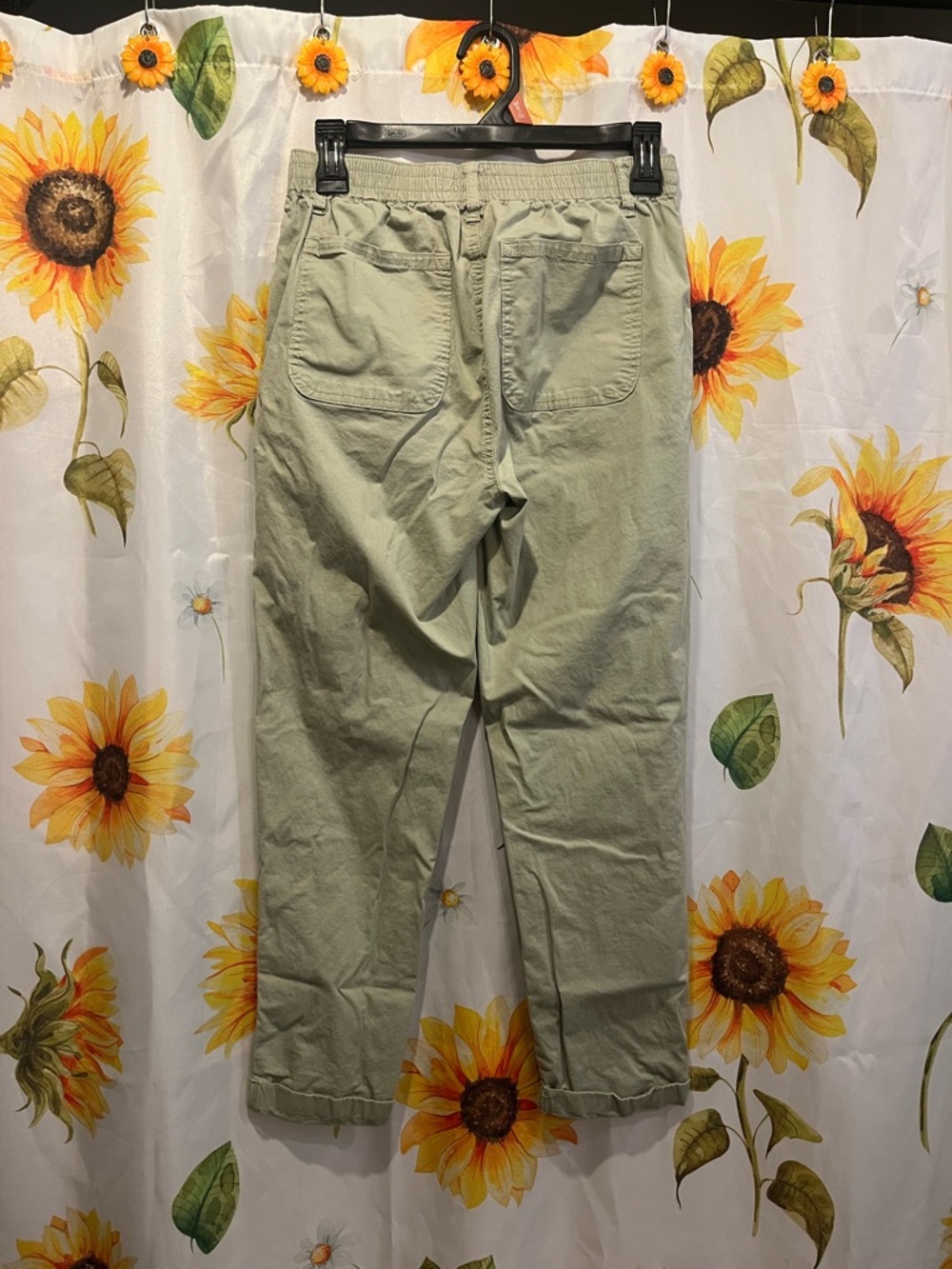 Kensie Light Green Drawstring Chino Pants - Picture 2 of 4